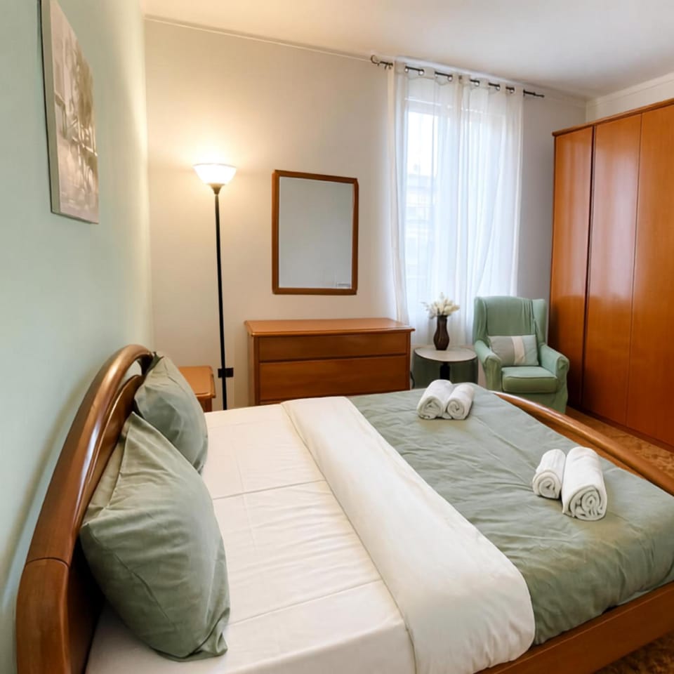 Bed, Bedroom, wardrobe
