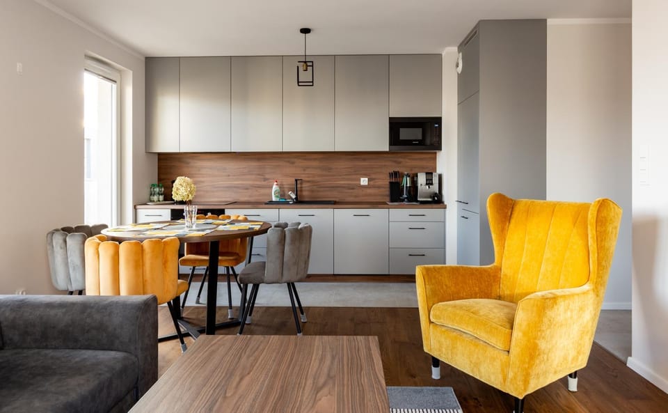 Kitchen or kitchenette, Living room, Seating area, Dining area, oven, stove