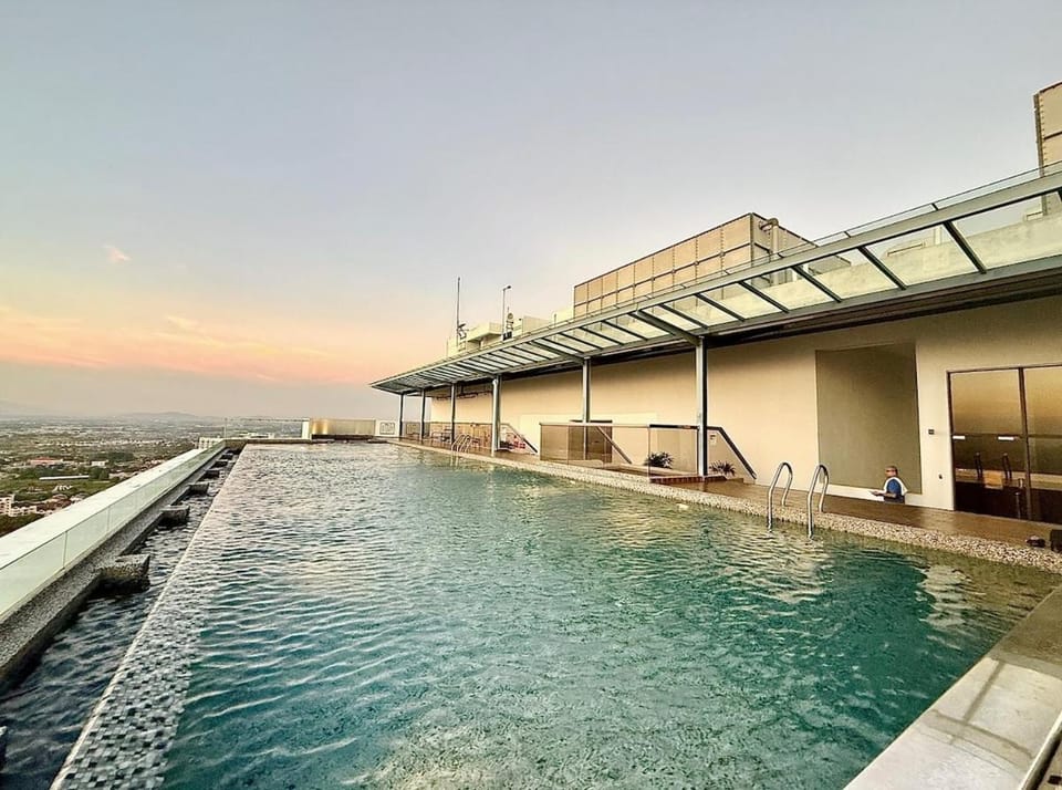 Pool view, Swimming pool