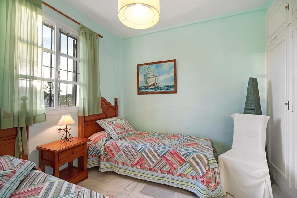Living room, Bedroom