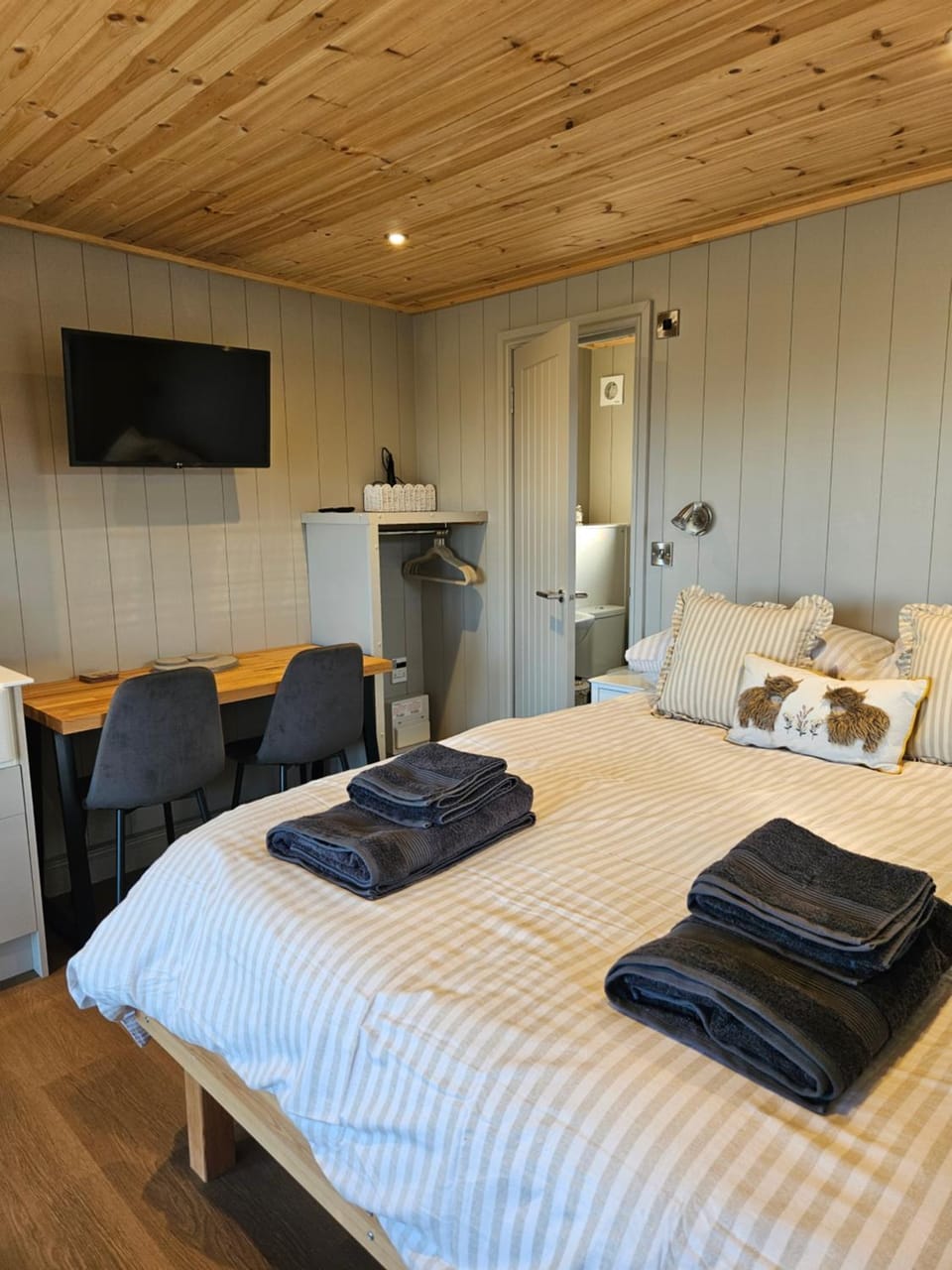 Lochview Cabin Cabin in Scotland
