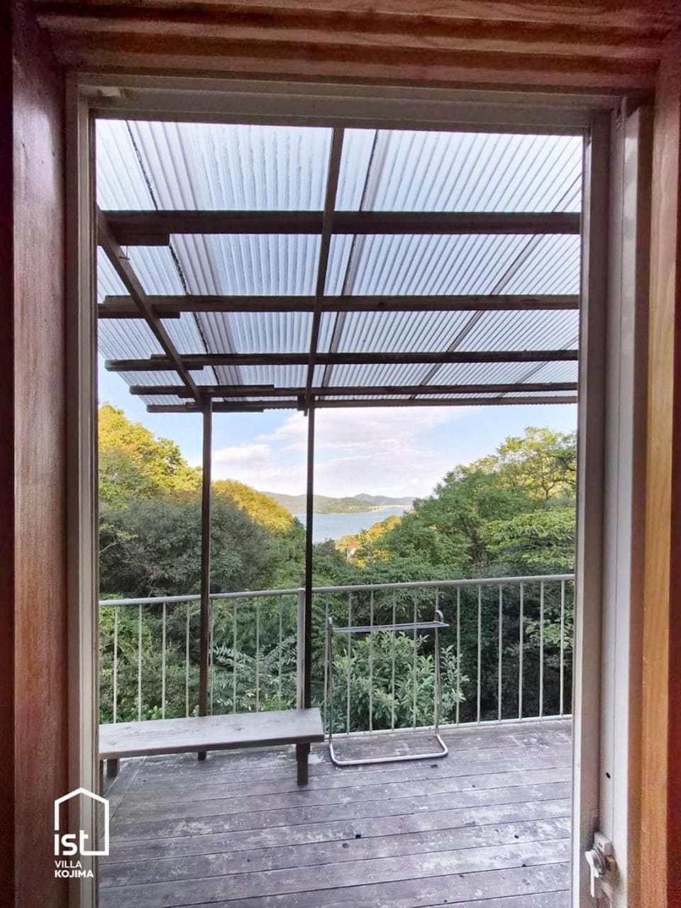 Balcony/Terrace, Mountain view
