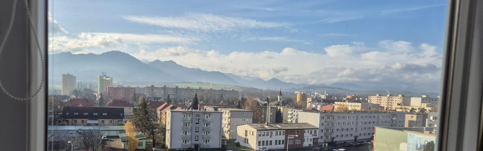 Nearby landmark, Natural landscape, City view, Mountain view