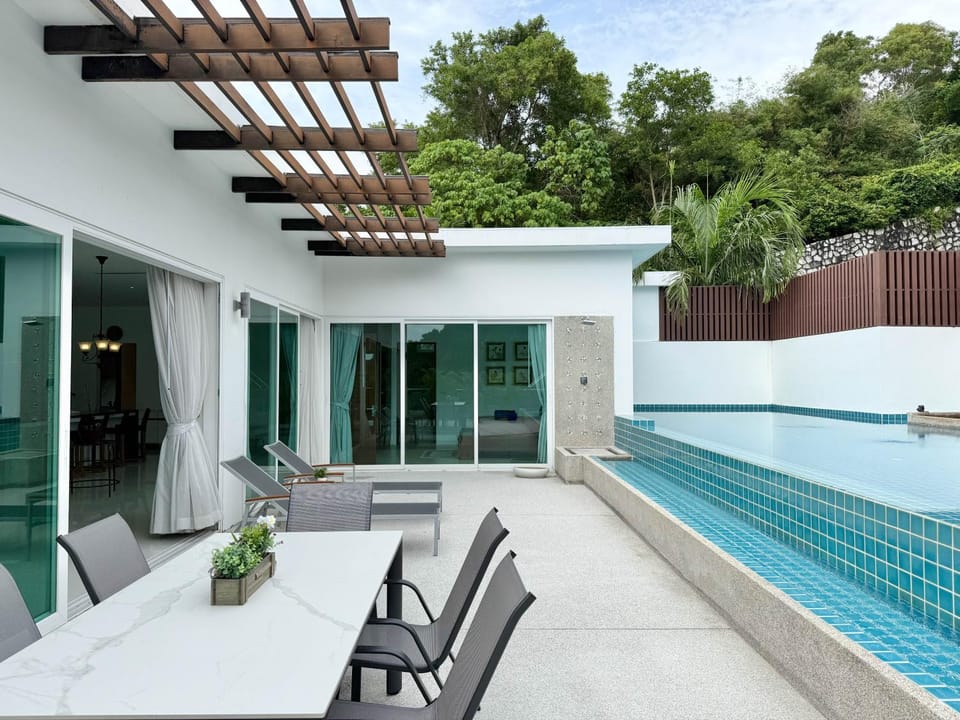 Patio, Day, Pool view, Swimming pool, sunbed