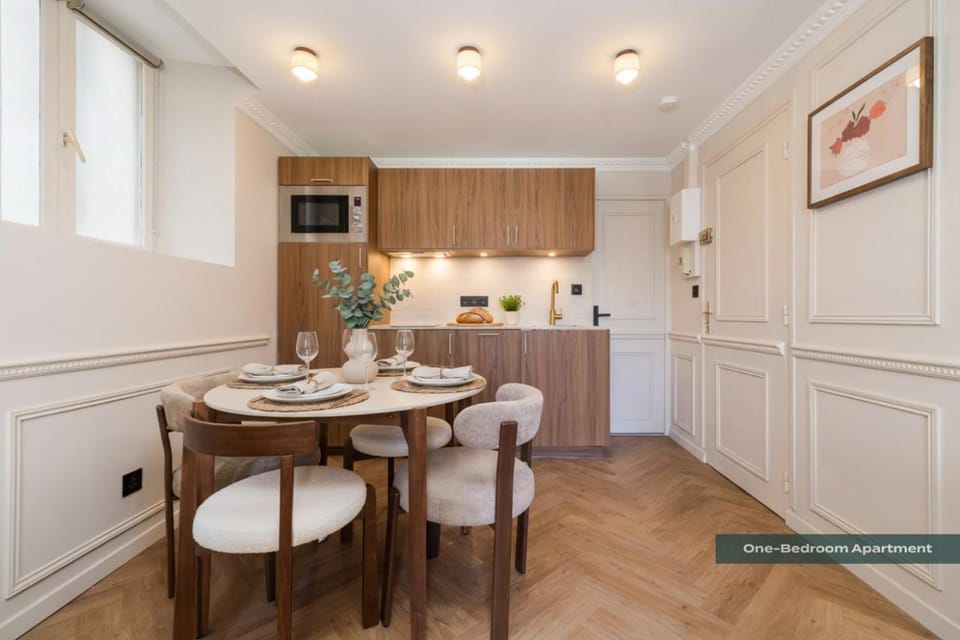 PoeticStay - Neuilly sur Seine - Dulud Apartment in Paris