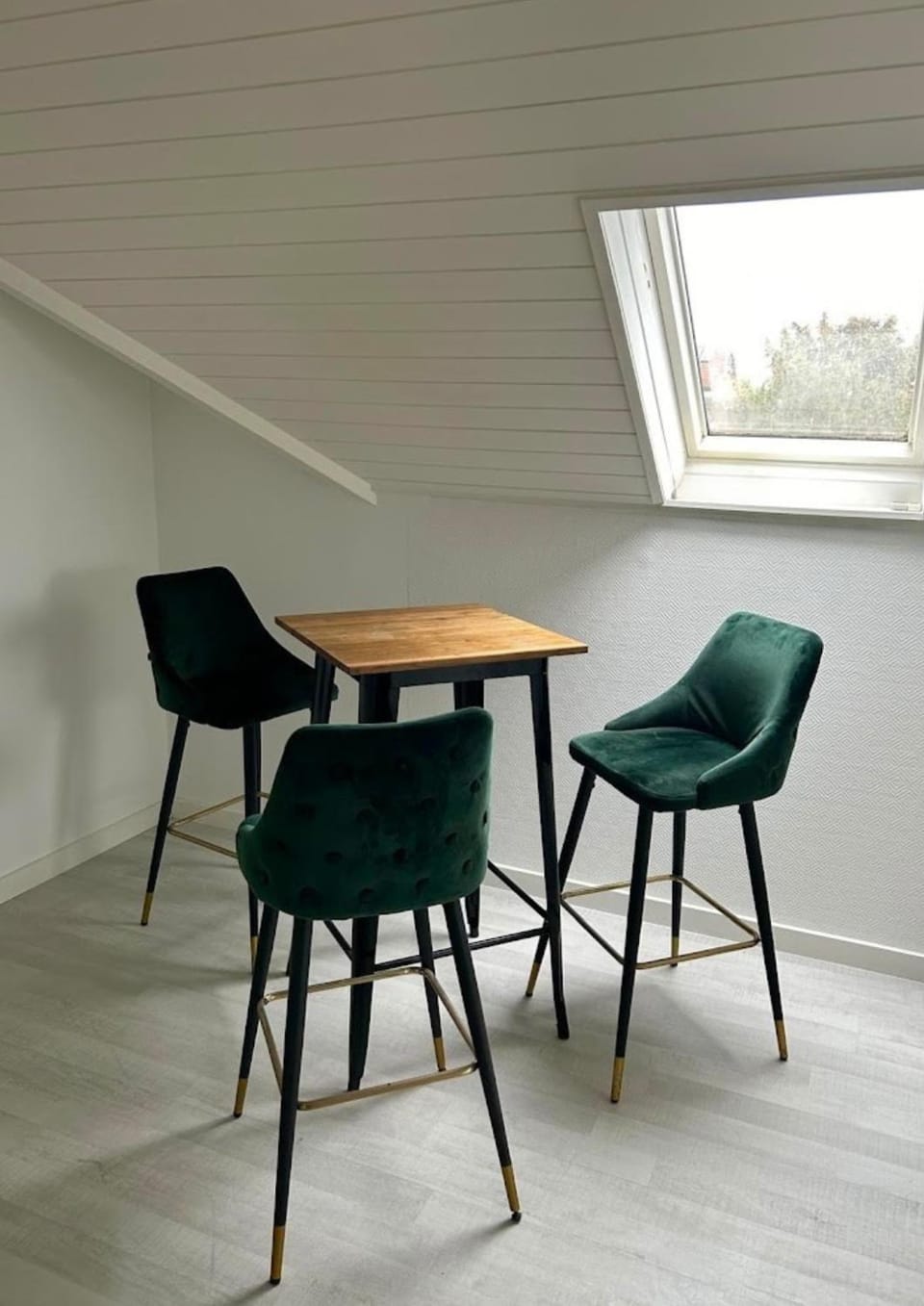 Communal lounge/ TV room, Dining area