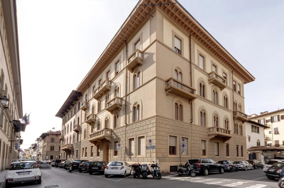 Property building, Neighbourhood, Street view, Location