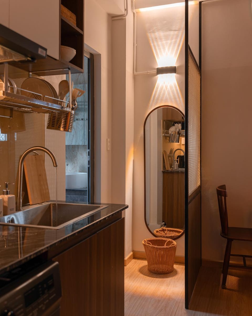 Kitchen or kitchenette