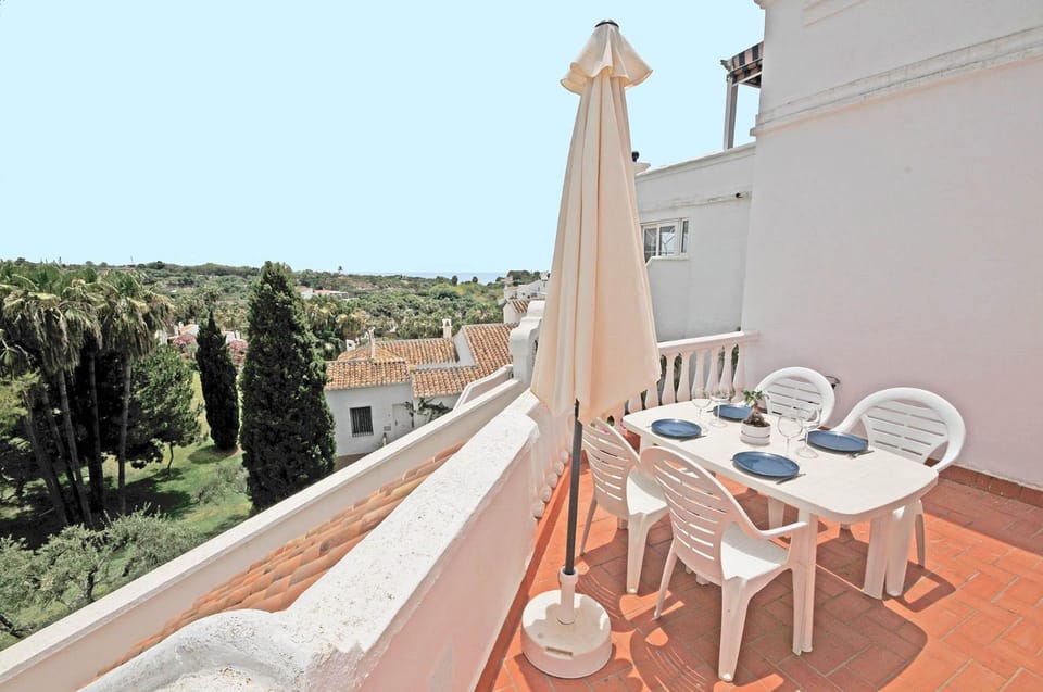 Rabat 24, Oasis de Capistrano Nerja Apartment in Nerja