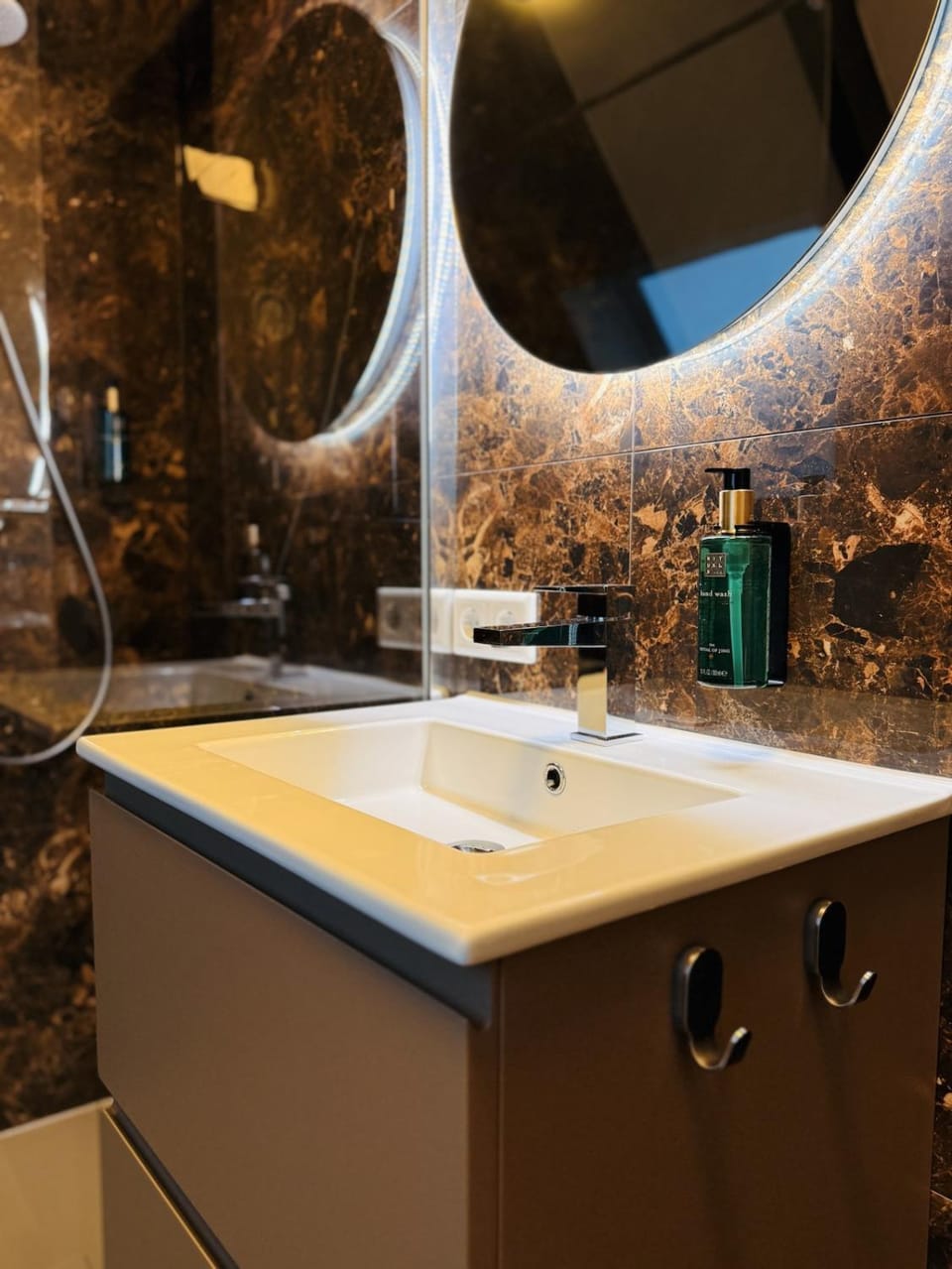 De Parel - In de winkelstraat Apartment in Breda