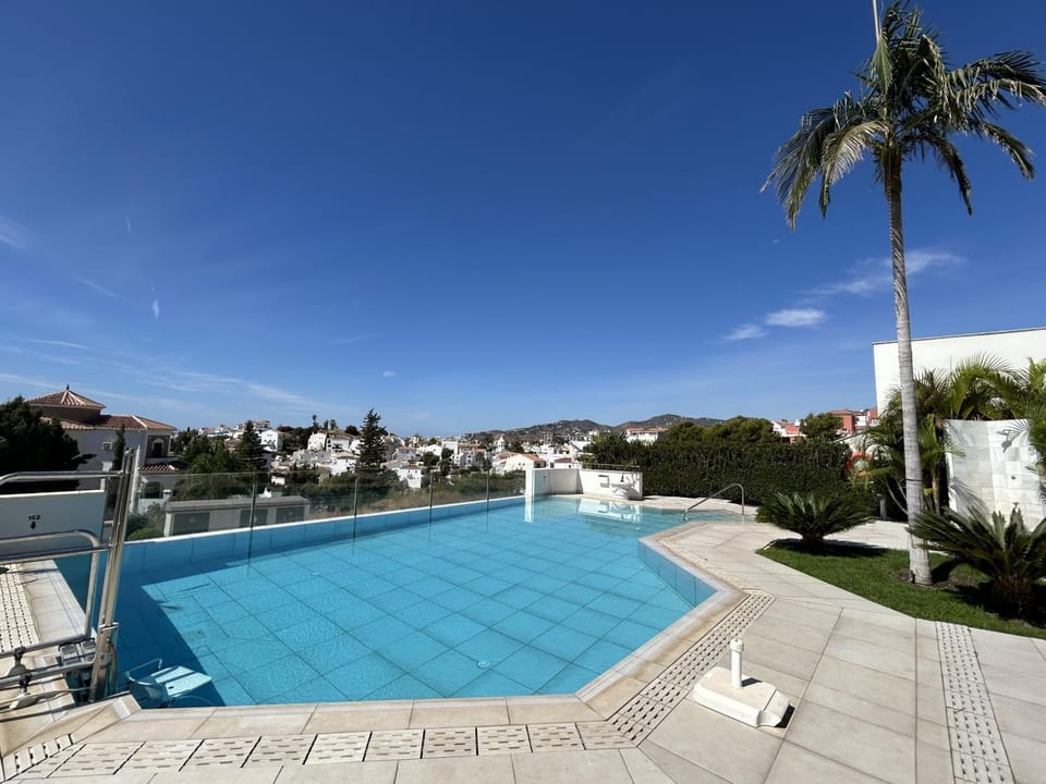 Royal Palm 10 Apartment in Nerja
