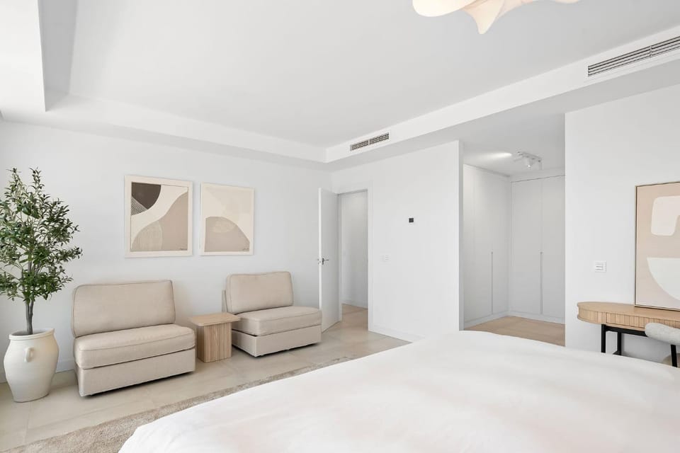 Evergreen Luxury Townhouse Sea & Golf Apartment in Costa del Sol