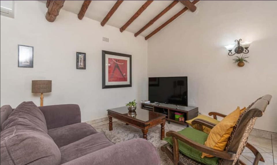 Living room, Decorative detail