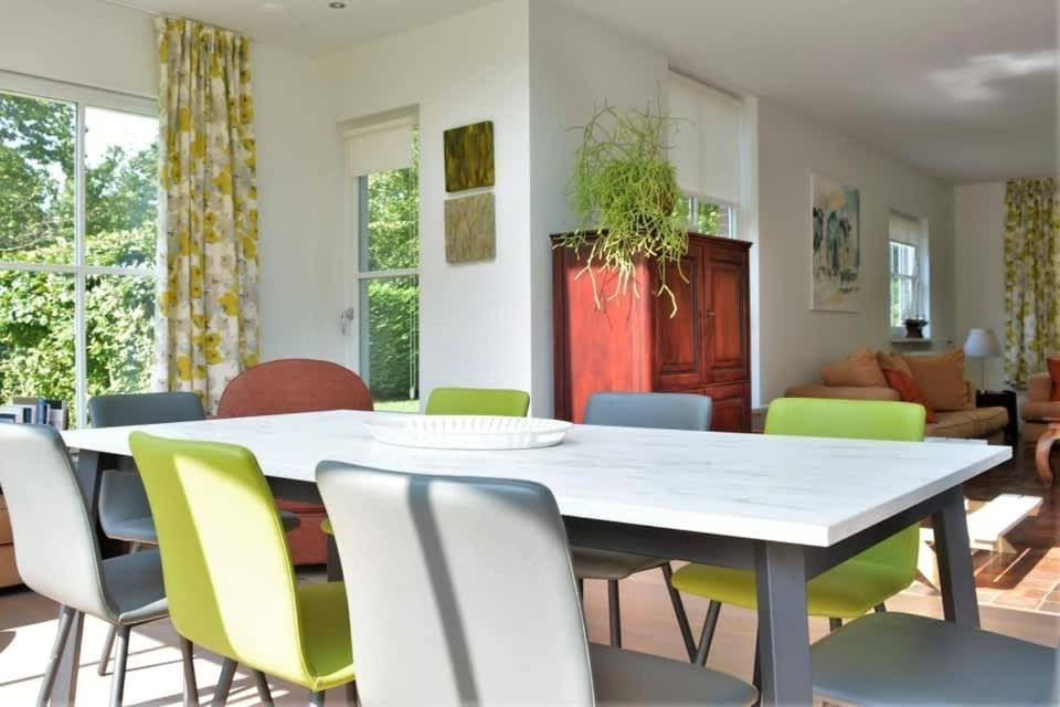 Hello Zeeland - Eikenlaan 18 House in Oostkapelle