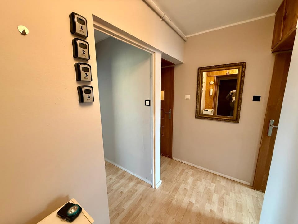 Asti self check-in free parking Bed and Breakfast in Poznan