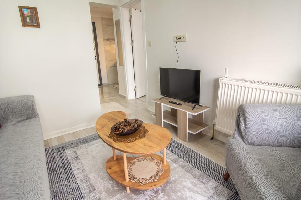 Cozy 1BR & Sofabed with Two Inviting Balconies Apartment in Istanbul