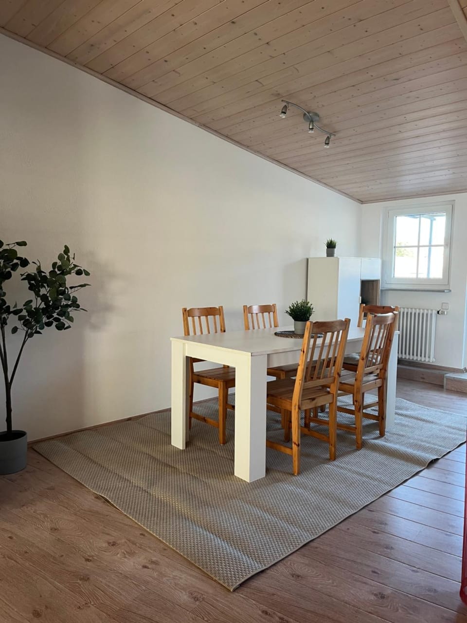 Charmante Wohnung mit Balkon im Herzen Hoffenheims Apartment in Sinsheim
