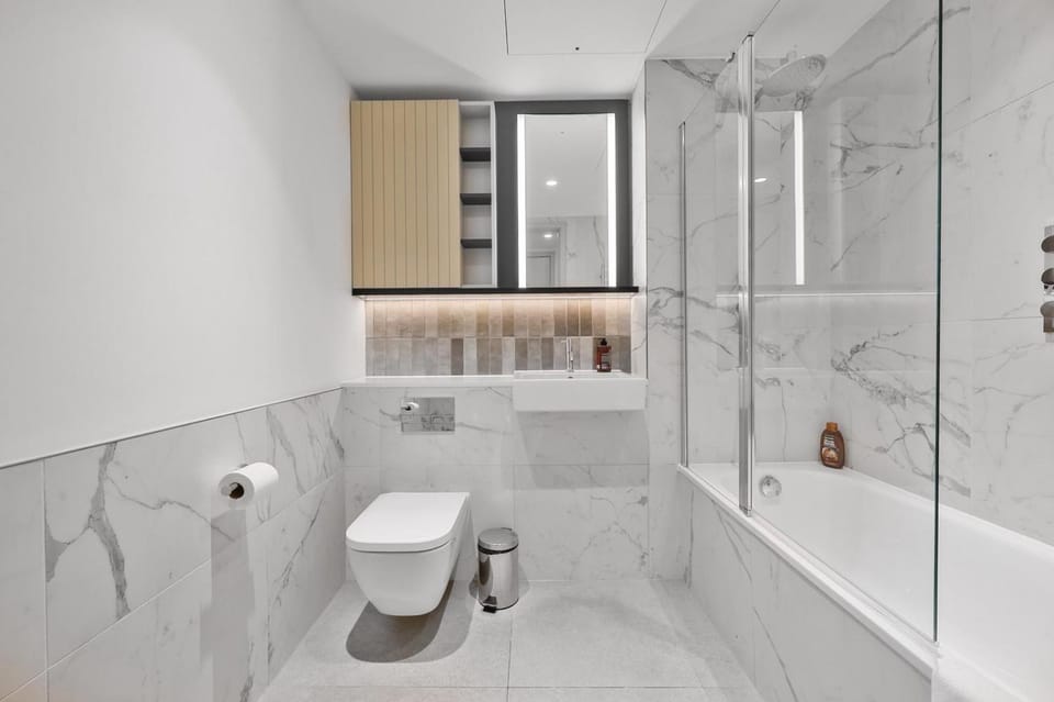 Premium Kings Cross Apartment - Lift - Views - Gym - Cinema Apartment in London Borough of Islington