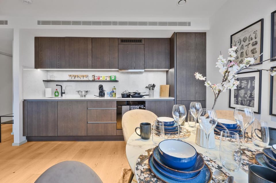 Premium Kings Cross Apartment - Lift - Views - Gym - Cinema Apartment in London Borough of Islington