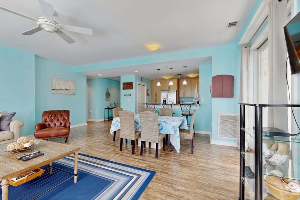 The Sanctuary - Poolview Perch B204 House in Sandbridge