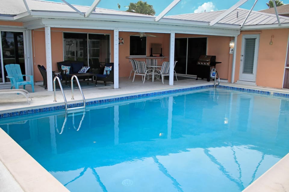 Patio, Day, Pool view, Swimming pool, sunbed