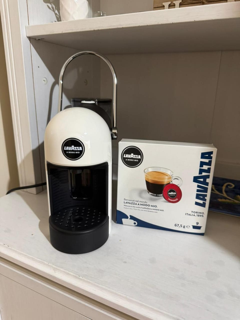 Coffee/tea facilities, minibar