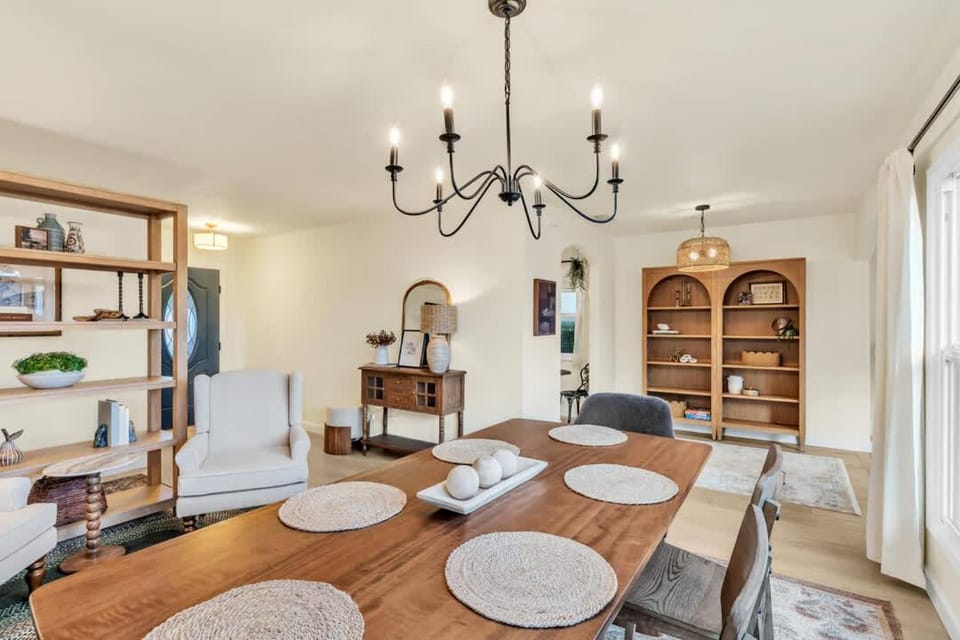 Newly Furnished 3BR 1BA - Spa - AC - Large Backyard House in San Diego