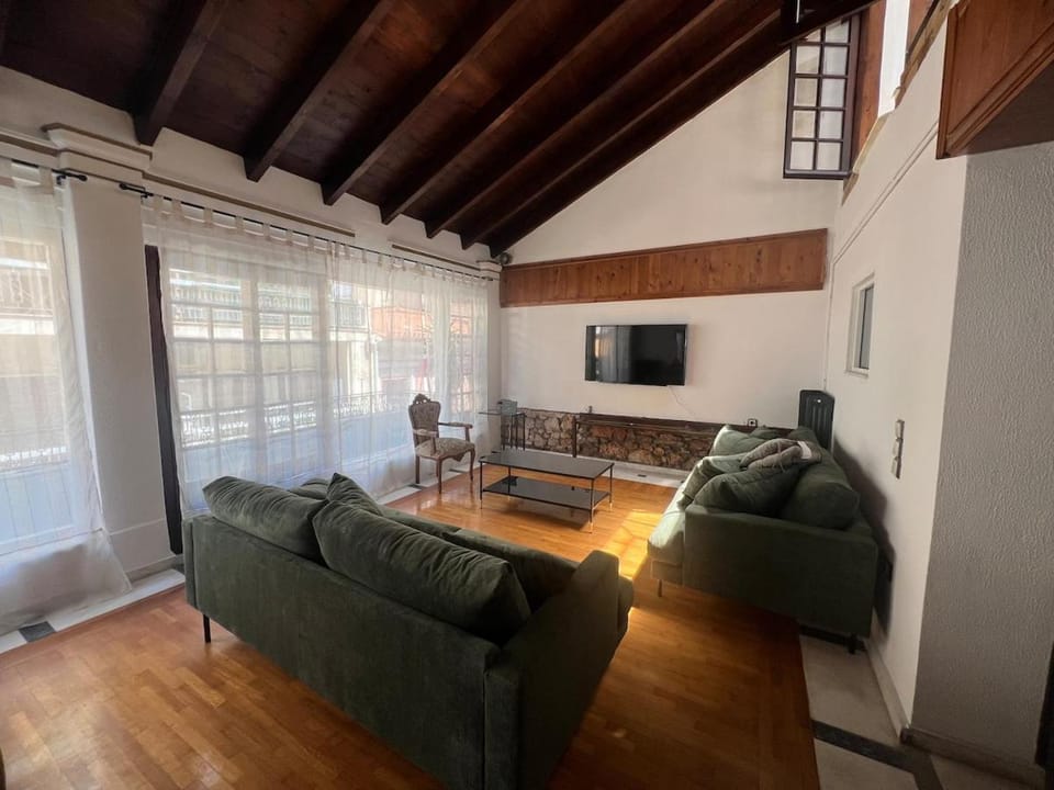 World is Fun, Home is its Heart - 2Bath - Kefihome Apartment in Athens