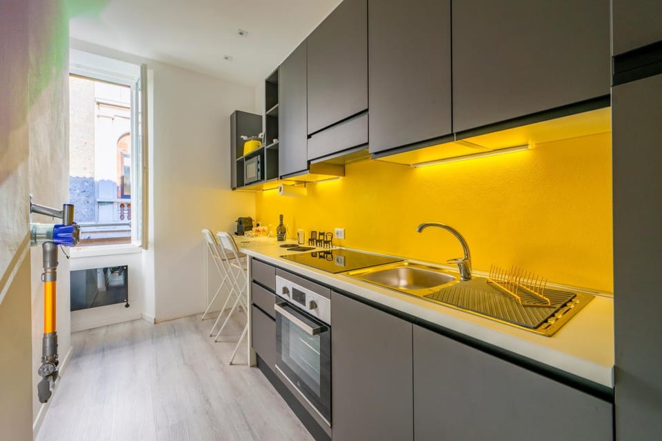 Kitchen or kitchenette