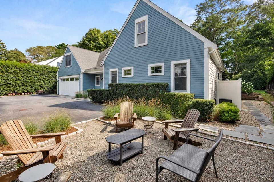 Family Friendly Home Mins to Beach and Downtown House in Centerville