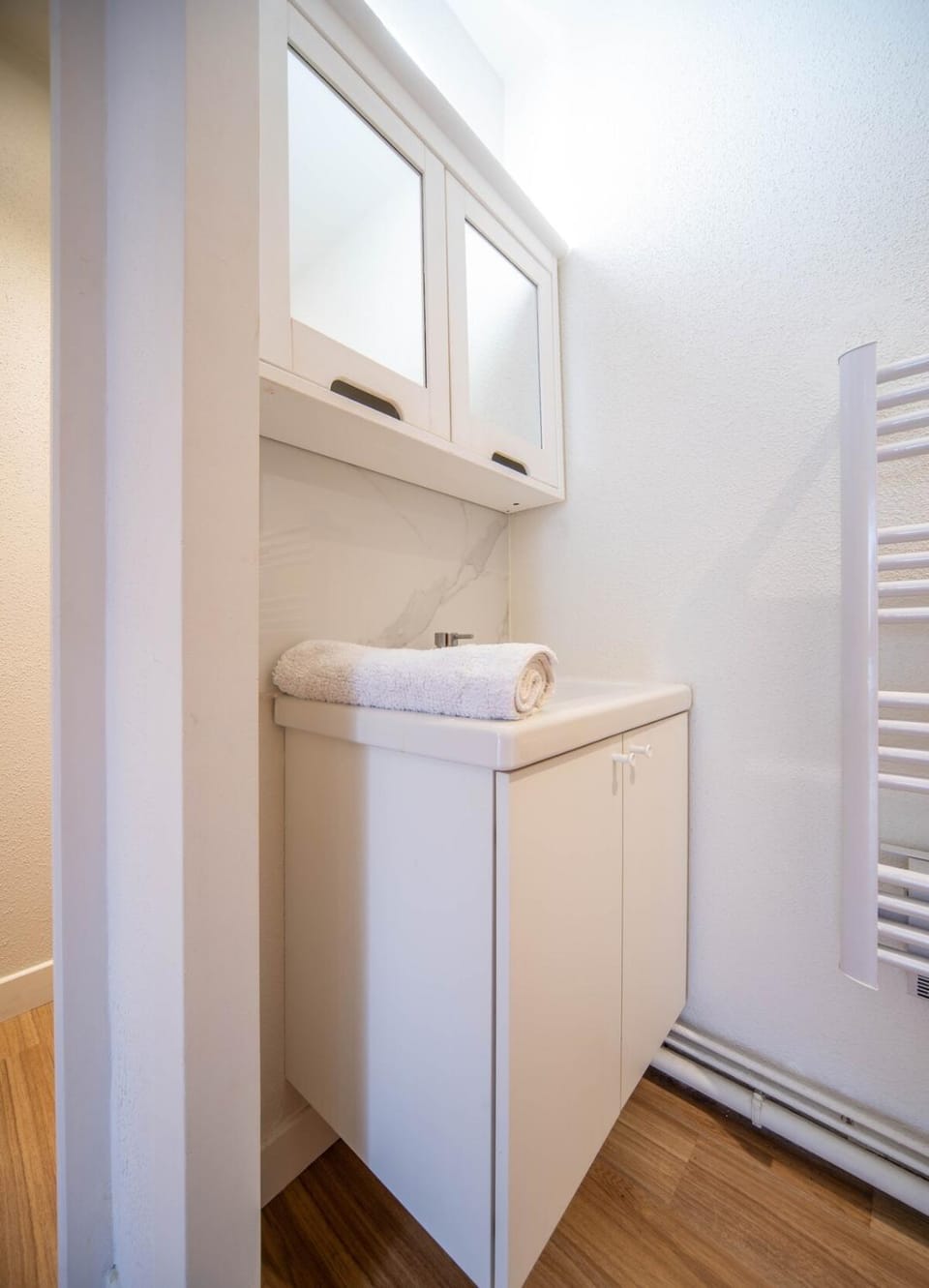 Boucicaut Yellow Studio Apartment in Bourgogne-Franche-Comté