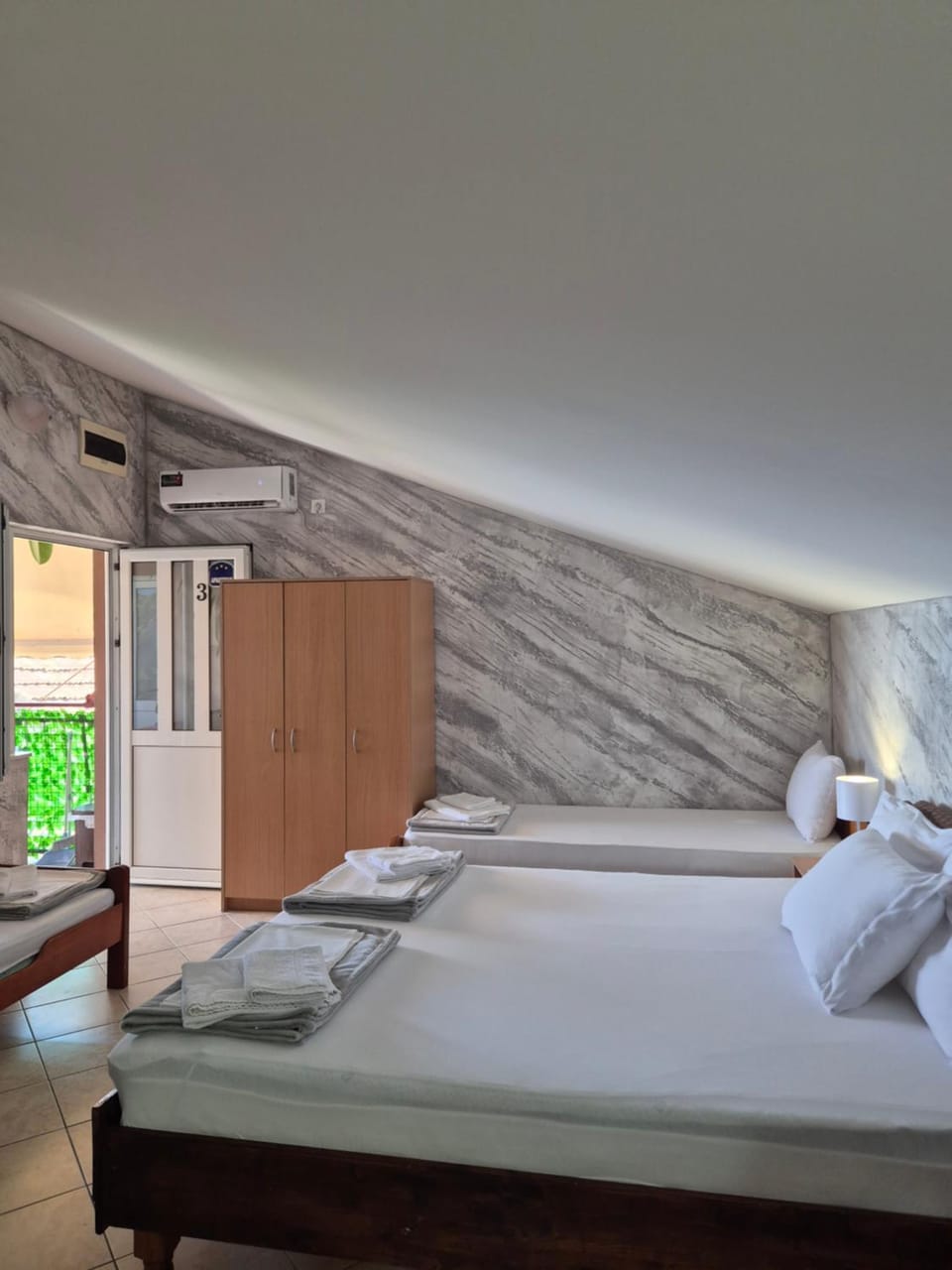 Bed, Bedroom, towels, wardrobe