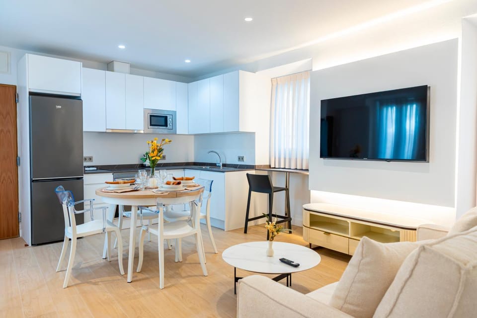 Kitchen or kitchenette, Living room