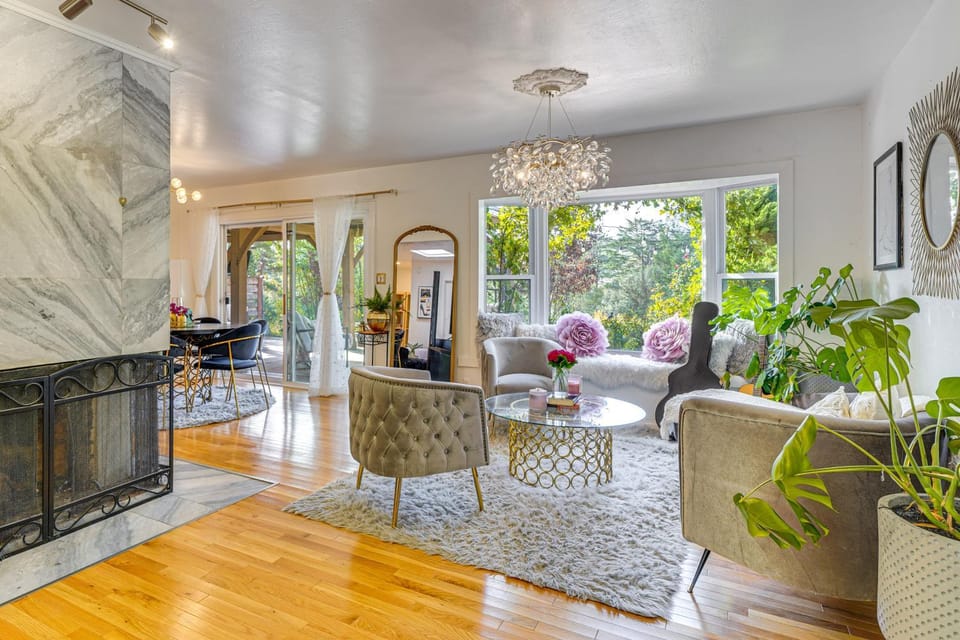 Work & Relax! Updated Walnut Creek Home w/ Office House in Walnut Creek