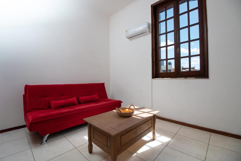 Living room, Seating area, air conditioner