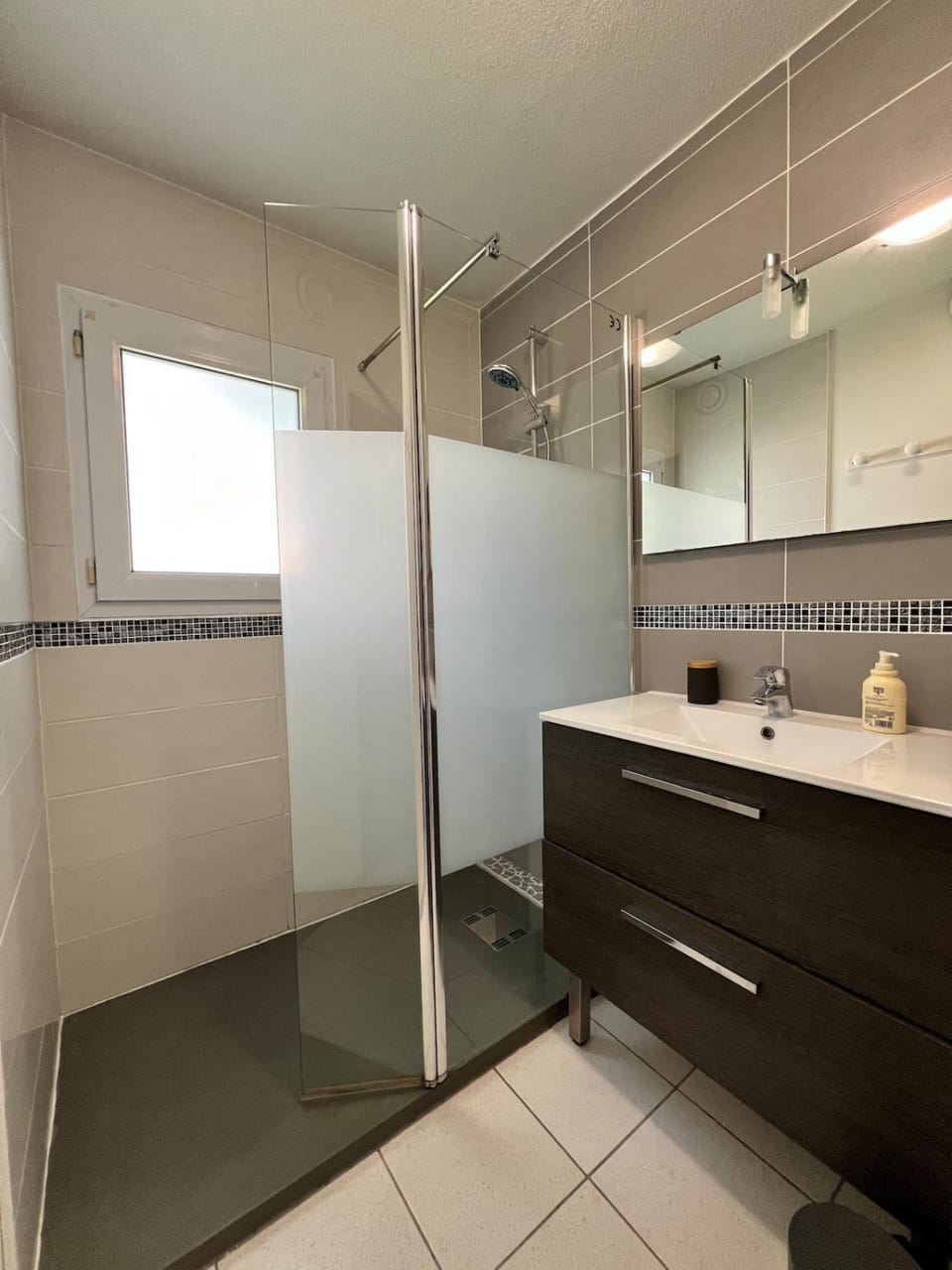 Proche centre-ville joli appartement 2p Apartment in Auray