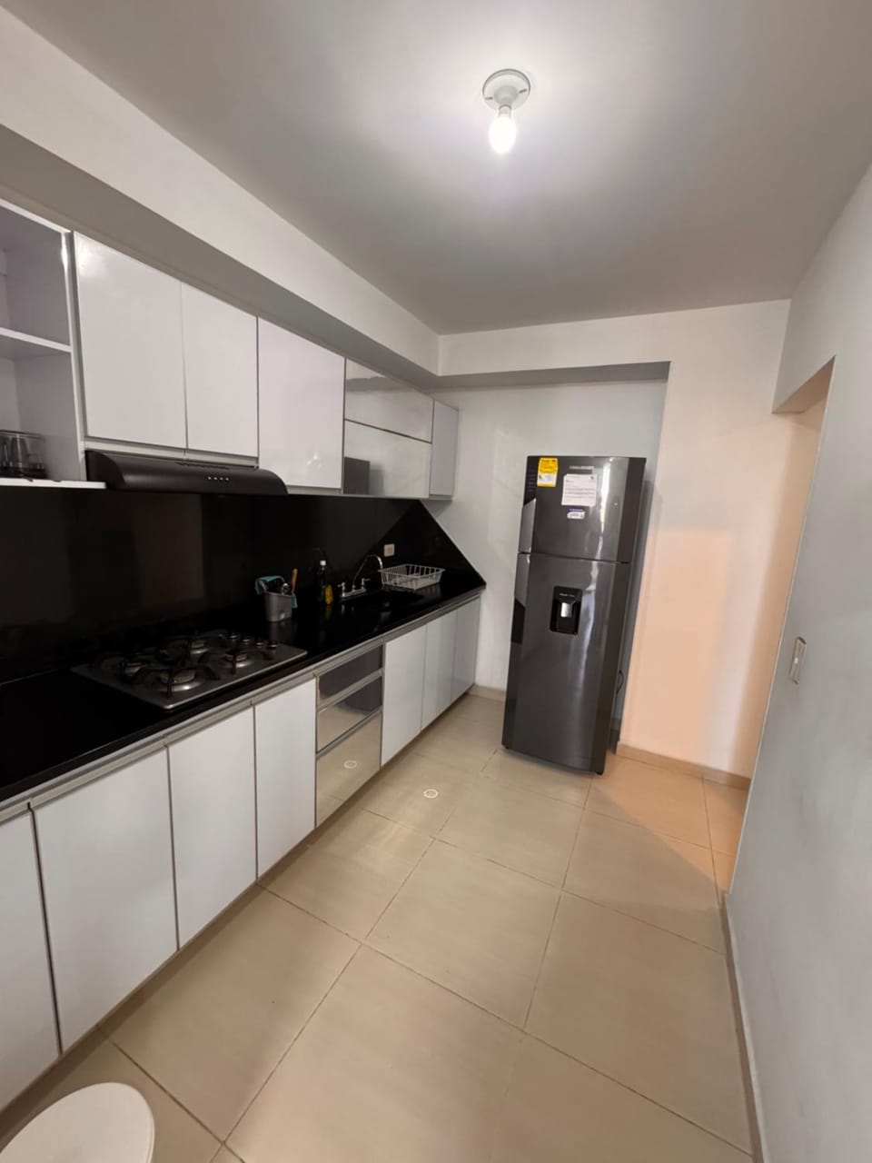 Kitchen or kitchenette, dishwasher, minibar, oven, stove