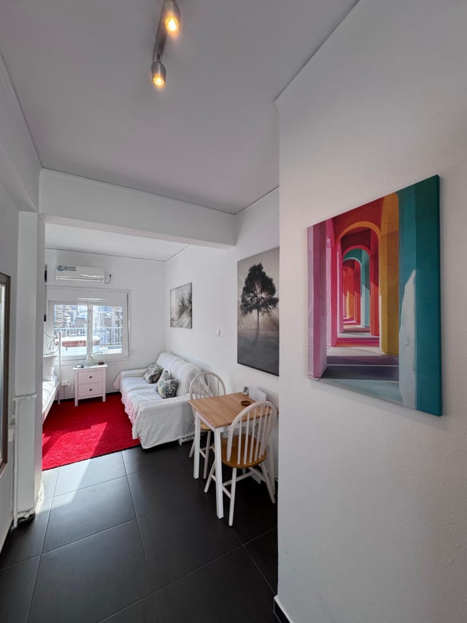 Living room, Seating area, Dining area