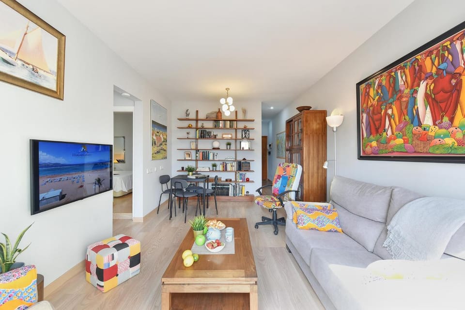 TV and multimedia, Living room, Dining area