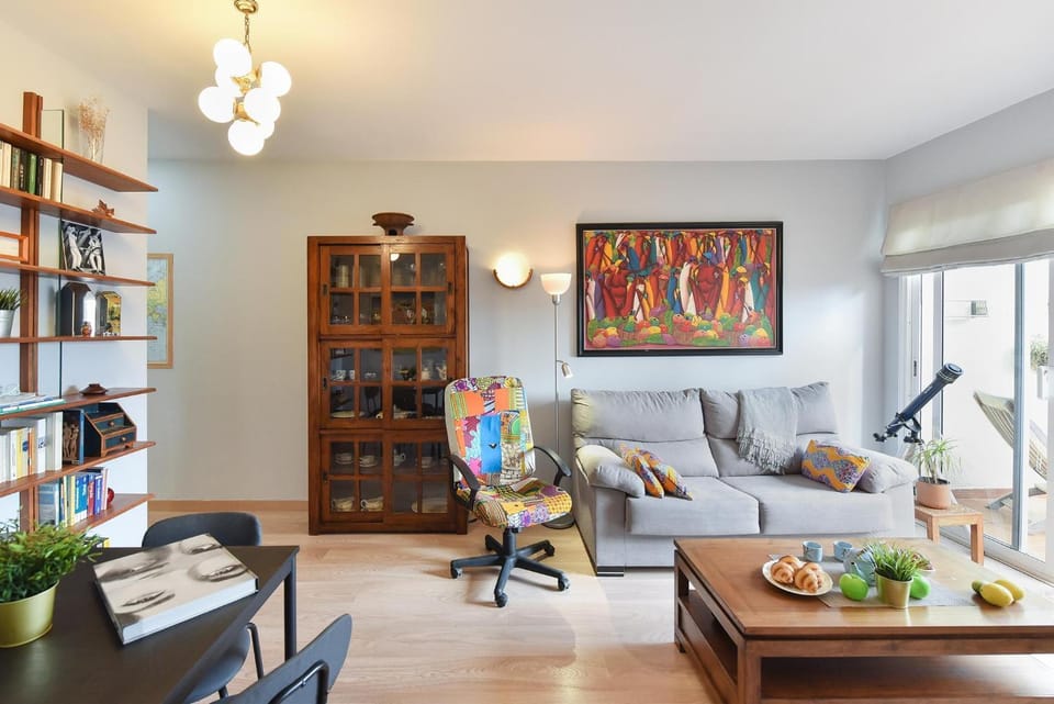 TV and multimedia, Dining area