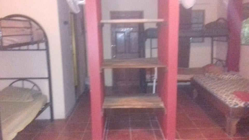 CASA QUEPOS- Private House & Farm For 8-31 Guests House in Quepos