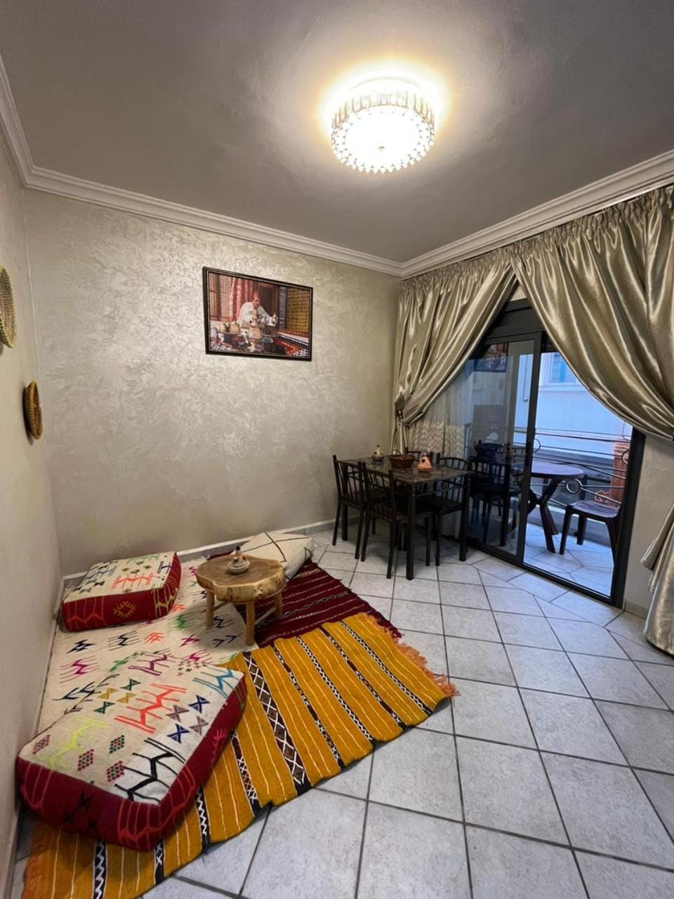 Living room, Seating area, Dining area