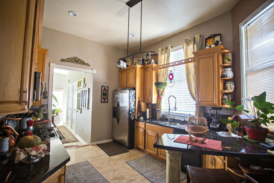 Communal kitchen, kitchen