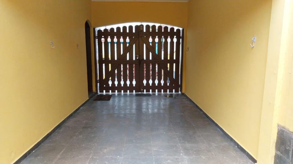 Casa Inteira para Temporada até15 pessoas House in Itanhaém