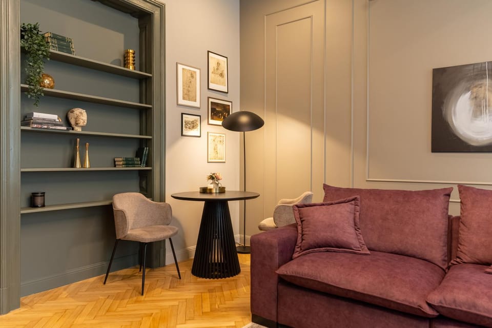 Living room, Decorative detail