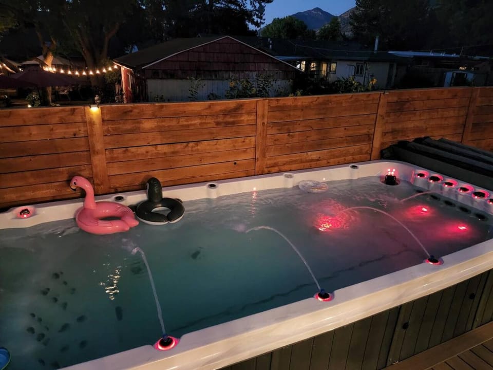 Hot Tub
