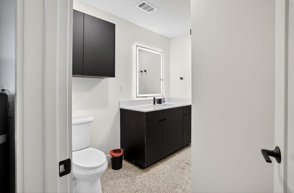 Bright Beacon Spacious 1BR Apartment Apartment in Tulsa