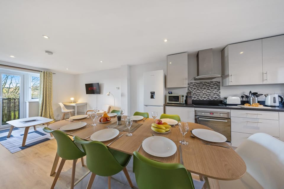TV and multimedia, Kitchen or kitchenette, Living room, Seating area, Dining area, dishwasher, oven, pet friendly, toaster