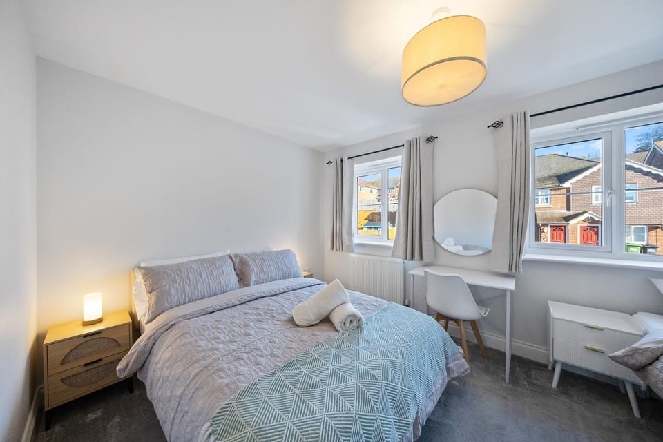 Bed, Business facilities, Bedroom, heating, towels