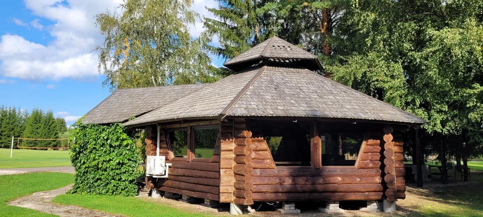 Atsalama puhketalu kompleks House in Estonia
